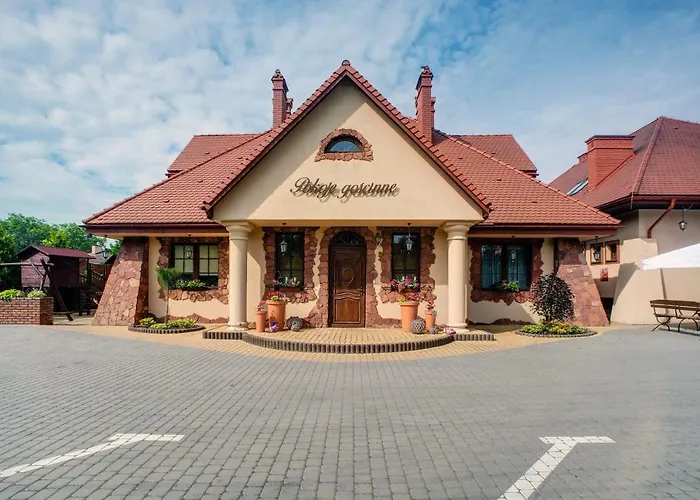 Pokoje Goscinne Murowanka