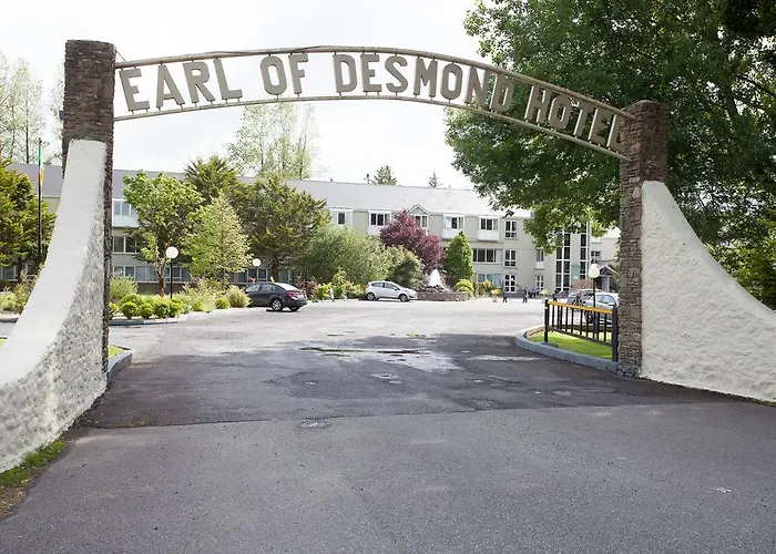 Earl Of Desmond Hotel