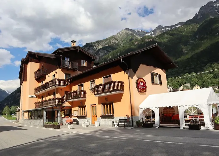 Albergo Ristorante Pizzeria DEL PONTE