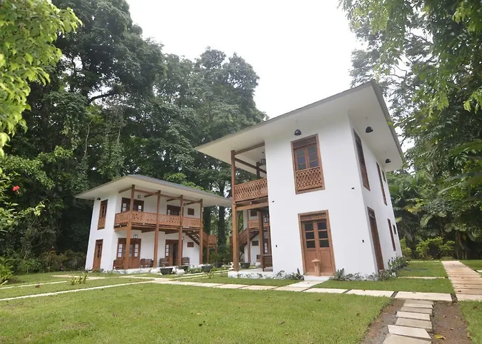 Lanna Ban Hotel