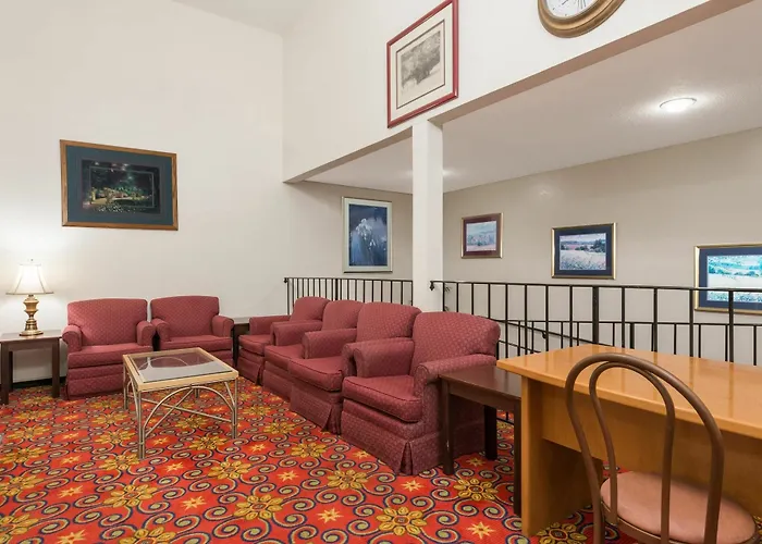 Super 8 By Wyndham Bridgeton/Arpt/St Louis Area