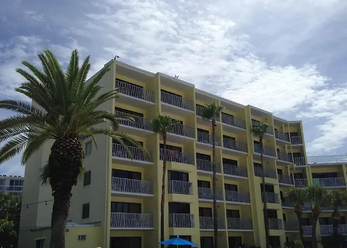 Alden Suites - A Beachfront Resort