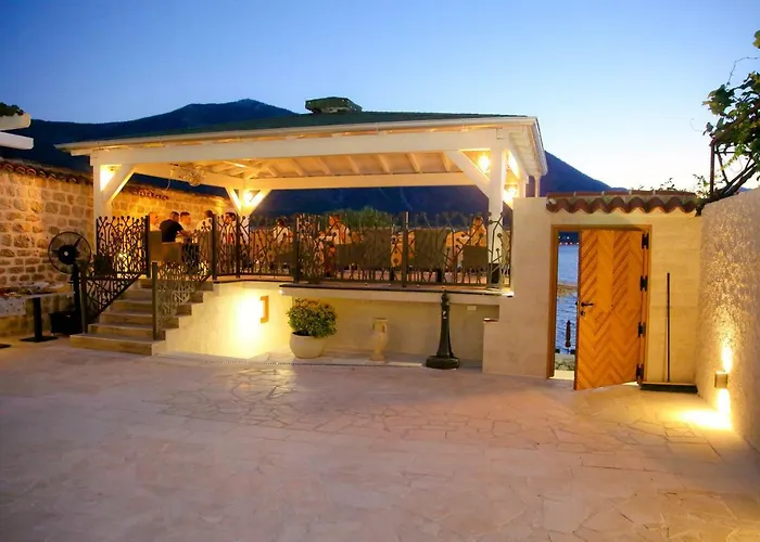 Hotel Sara