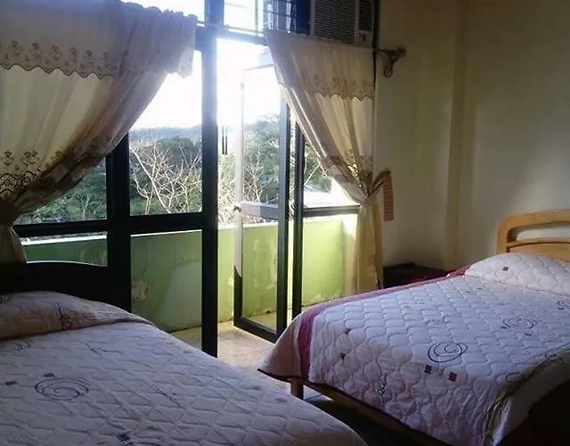 Hostal La Colina