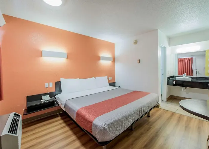 Motel 6-Columbus, Oh - Worthington
