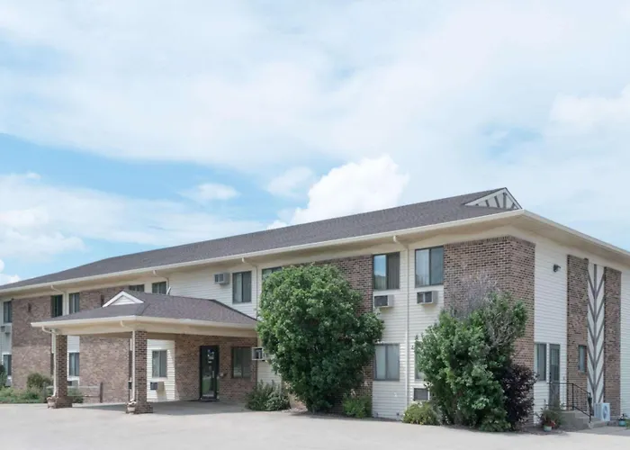 Super 8 By Wyndham Milbank Sd