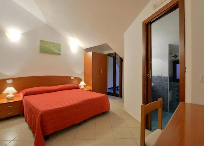 Hotel La Marina