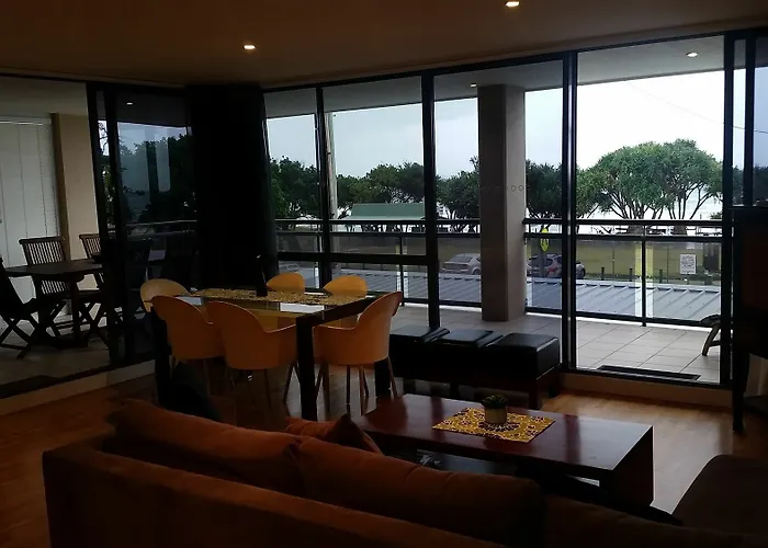 Marine Boutique Studio - Ocean View