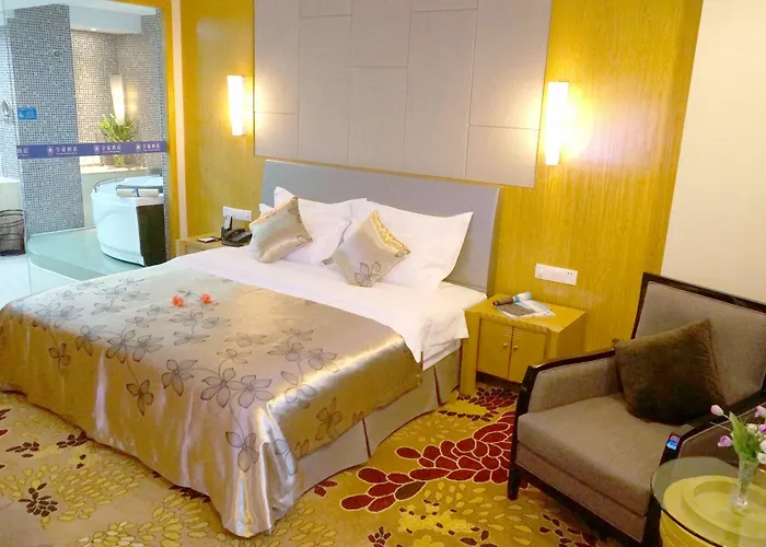 Universal House Hotel