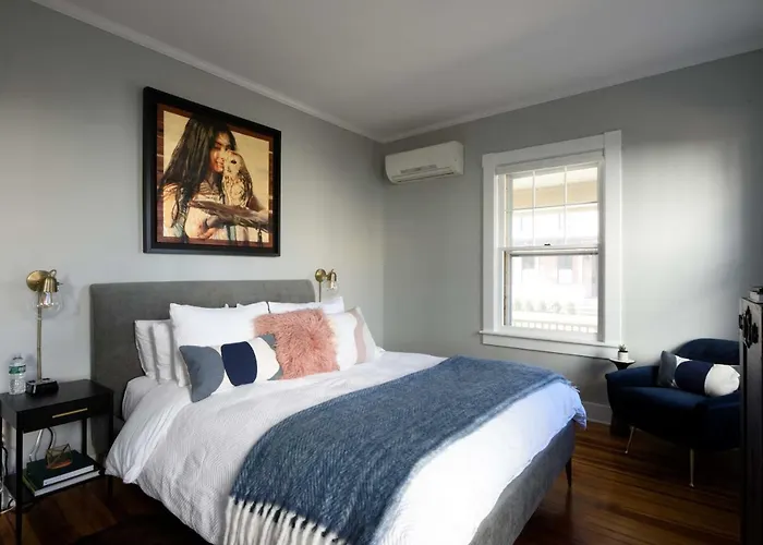 Nest Hudson