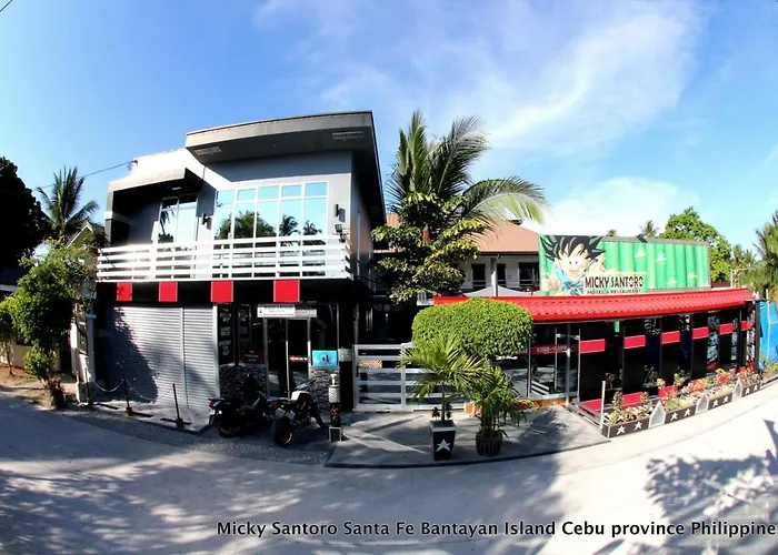 Micky Santoro Hotel & Restaurant