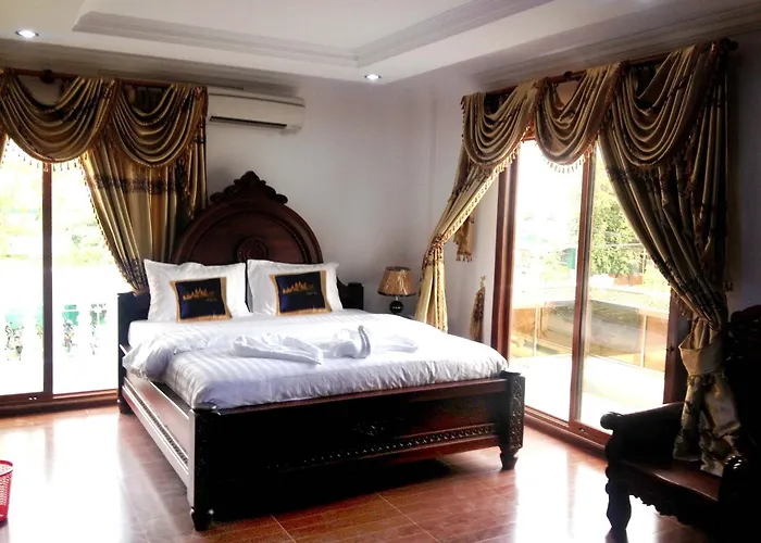 Emerald Bb Battambang Hotel