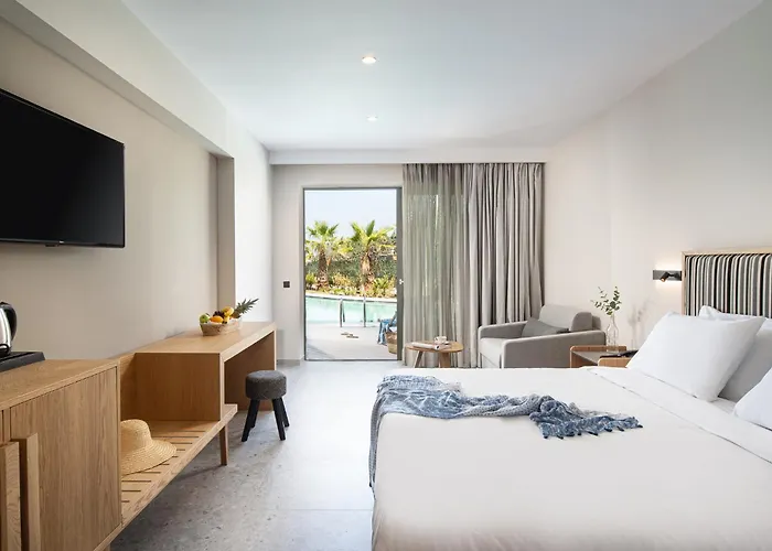 Portes Lithos Luxury Resort