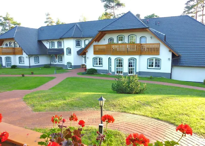 Landhaus Mueritzgarten Hotel Garni