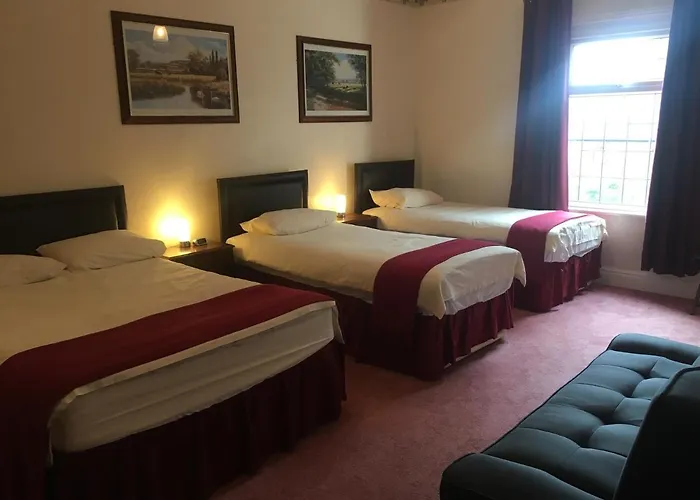 Holly Trees Hotel