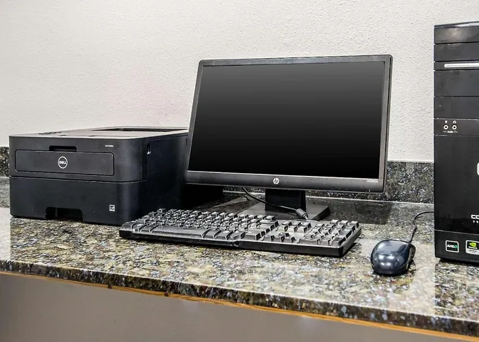 Quality Suites Lake Charles Downtown
