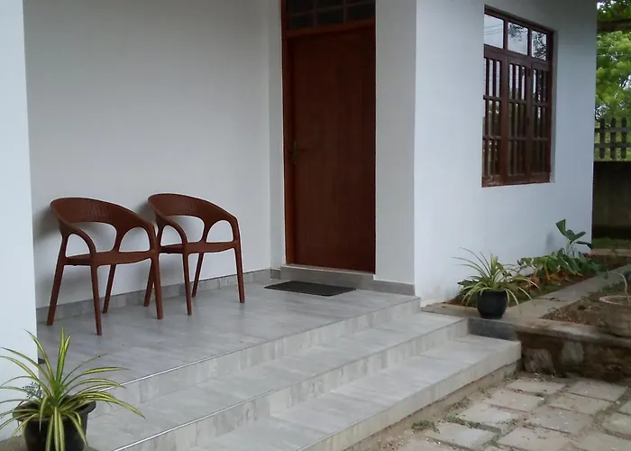 Hotel Gayan'S