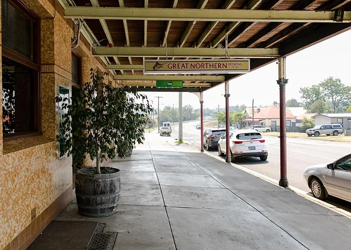 Bank Hotel Dungog