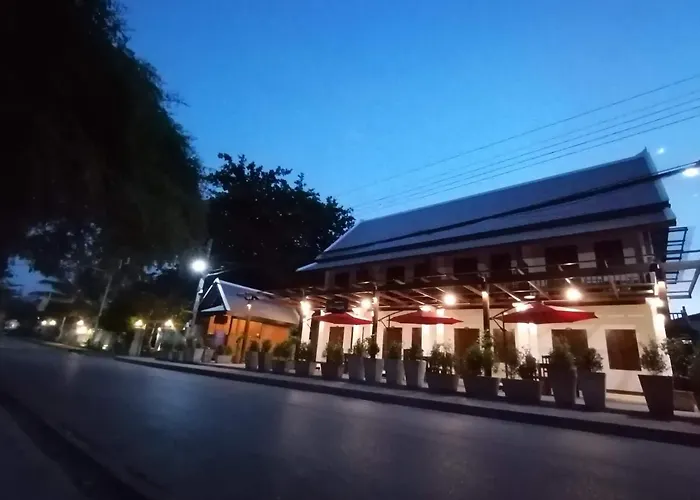 Villa Chitchareune 2
