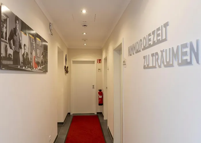 Mey Hotel