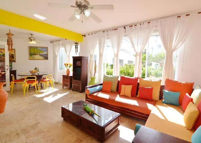 La Flor Del Caribe Beach & Spa