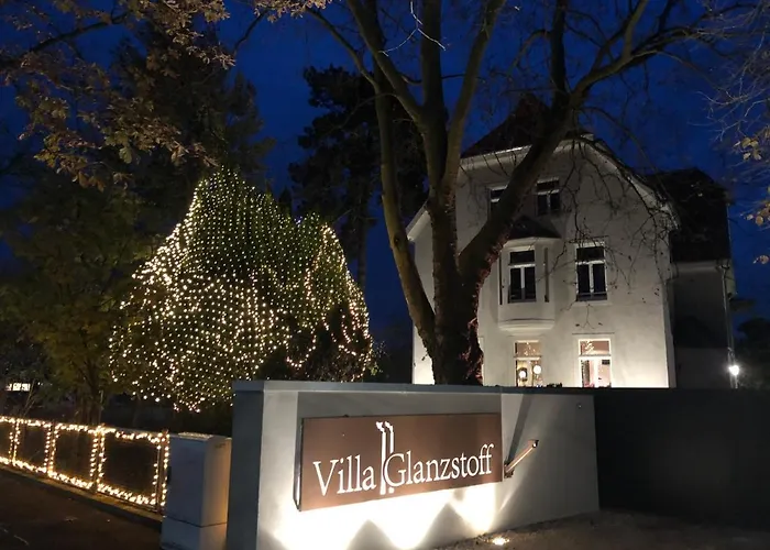 Villa Glanzstoff