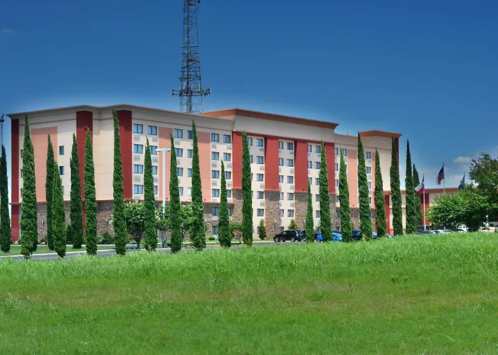 Lux Hotel & Spa