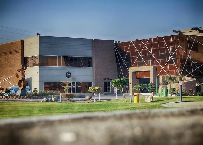Circle Club Faisalabad