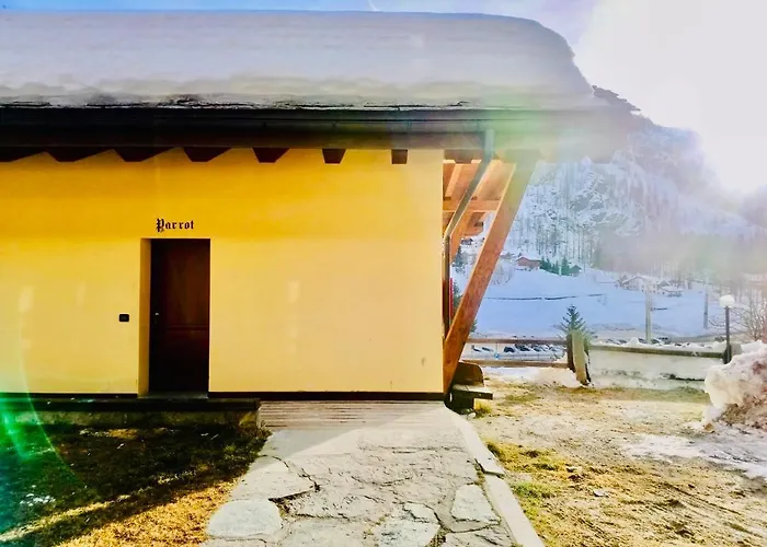 Chalet Du Lys Hotel & Spa