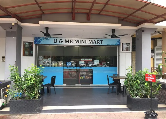 U And Me Hotel Kulai