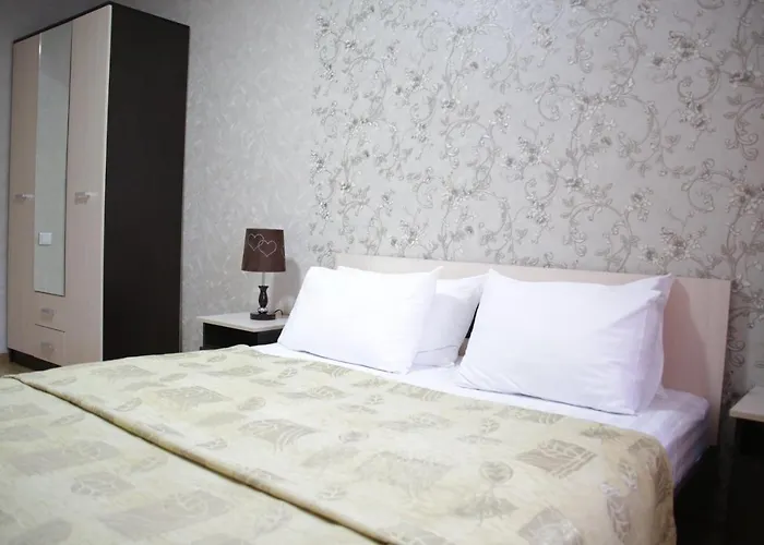 City Hotel