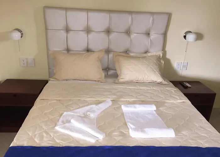 Hotel Cotubanama Samana