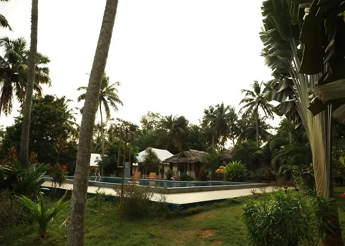 Phoenix Island Resort Poovar