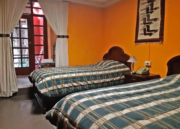 El Pedron Hotel