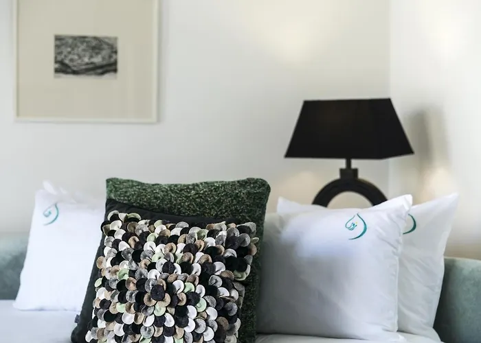 Suite Azur Hotel