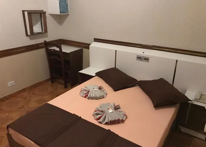 Hotel Charlly