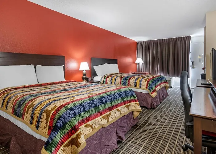 Clarion Inn Brunswick