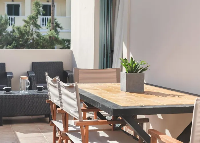 Pierros Hotel