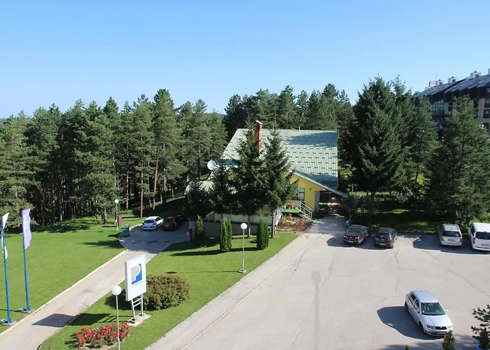 Hotel President Garni
