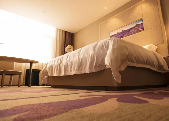 Lavande Hotel Qingyuan Fogang